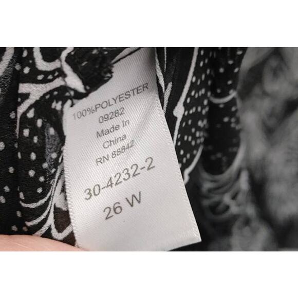 Roaman's Top Blouse Sleeveless Button Front Lined 26W - Picture 5 of 5